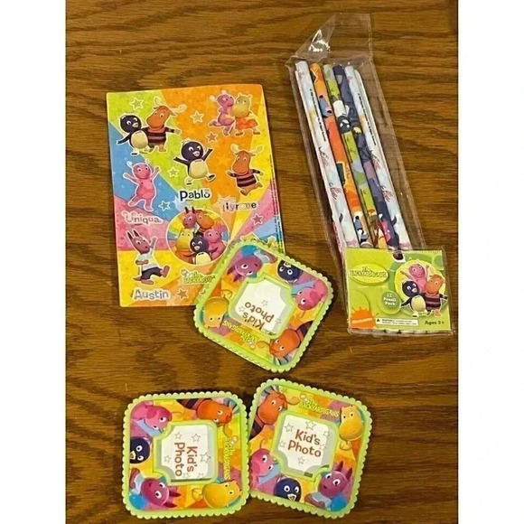 Backyardigans bundle of 10+ items party favors birthday party - Picture 1 of 1